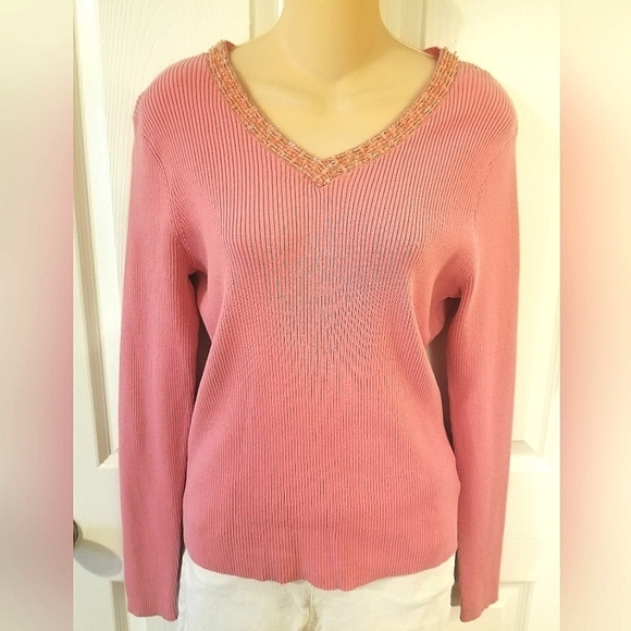 T Style Beaded Sweater - Picture 1 of 6